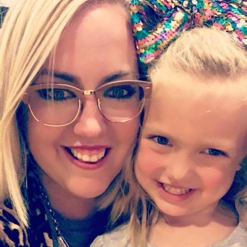 Meet your Posher, Ishley